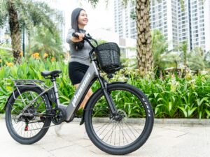 Xe đạp trợ lực điện Phoenix C1 sở hữu thiết kế hiện đại tinh tế.