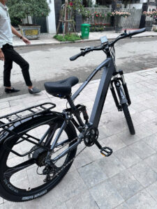 Hình ảnh thực tế sản phẩm xe đạp trợ lực điện M16 Phoenix.