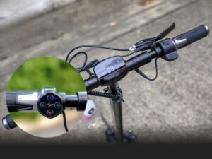 Dễ dàng tùy chọn 3 chế độ với bộ nút điều khiển ở bên trái tay cầm.