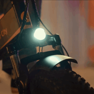 Phụ kiện thông minh- Đèn pha