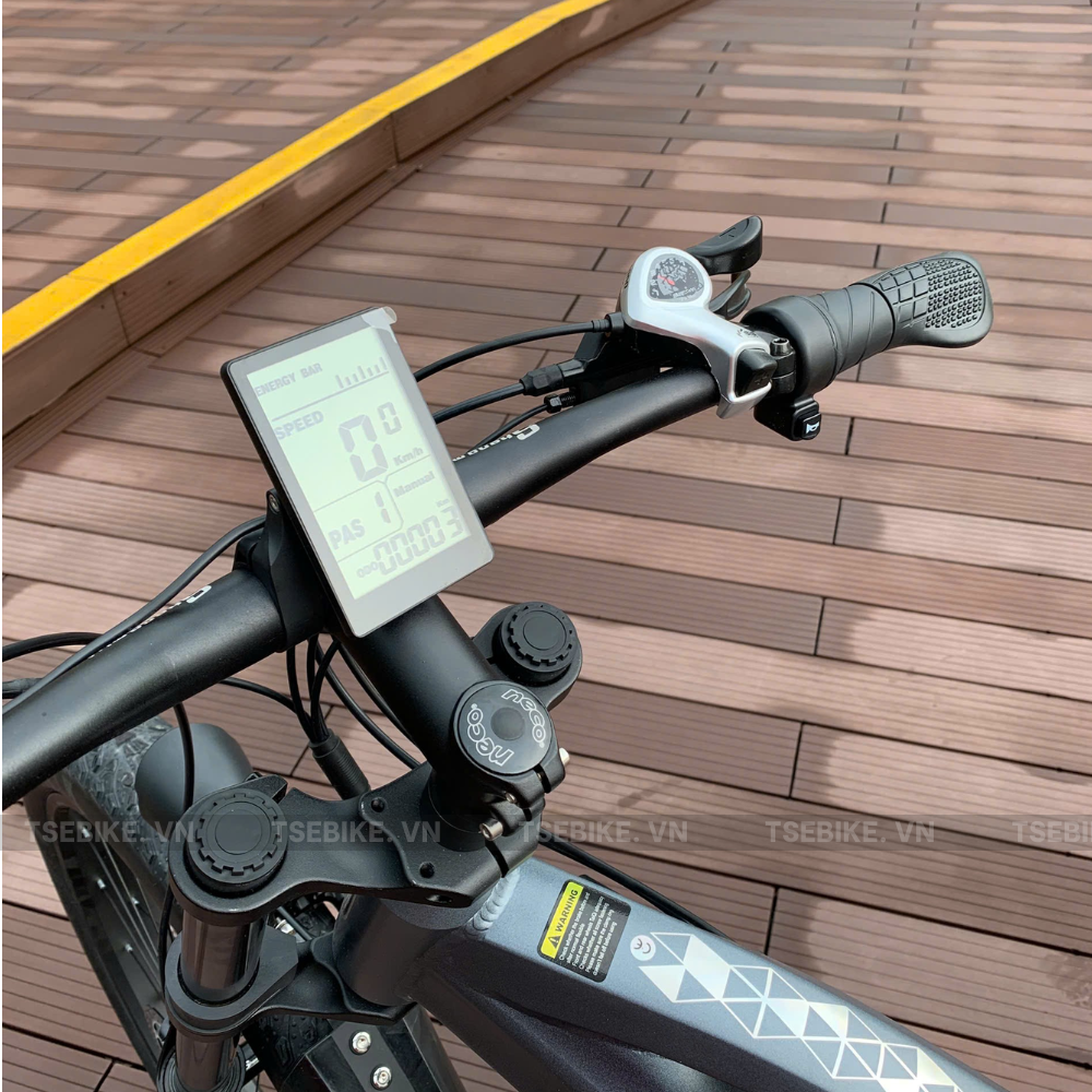 Xe đạp điện trợ lực Shengmilo MX05 được trang bị màn hình LCD hiện đại