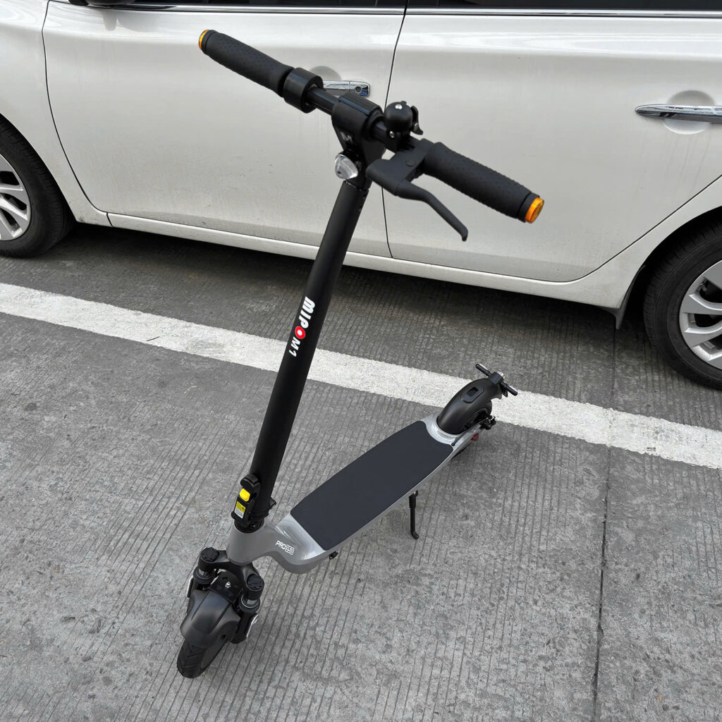 scooter M8