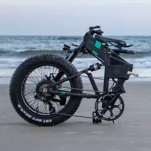 Khung xe được chế tạo từ hợp kim nhôm chắc chắn không chỉ đảm bảo độ bền mà còn mang lại khả năng chịu tải ấn tượng lên đến 120 kg