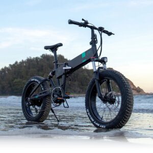 Sức mạnh vận hành của chiếc xe được đảm bảo bởi Động cơ không chổi than 500W kết hợp cùng pin 48V dung lượng cao.