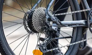 Xe trang bị hệ truyền động Shimano 9 cấp