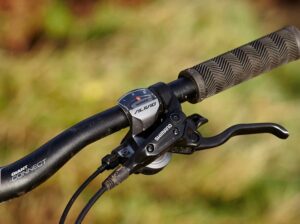 hộp chỉnh líp xe đạp shimano