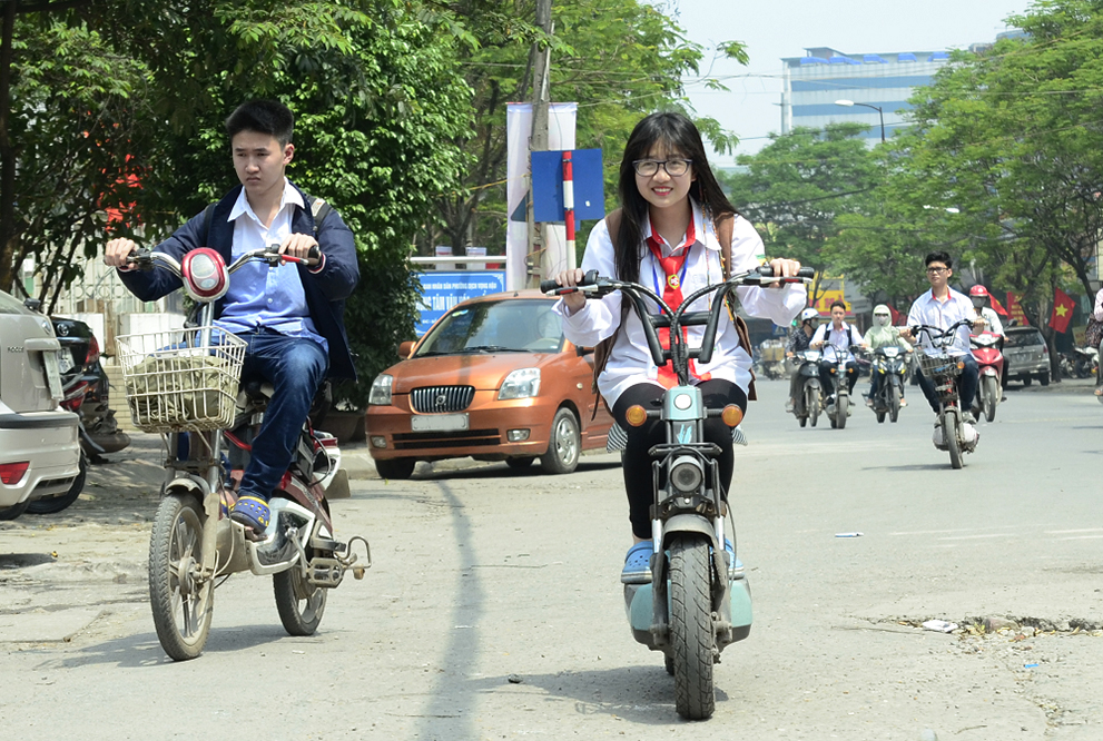 Mức xử phạt khi học sinh sử dụng sai loại xe điện